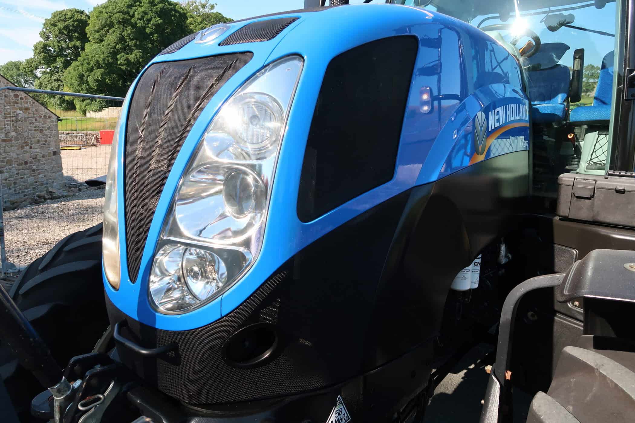NEW HOLLAND T7.200 - Image 40