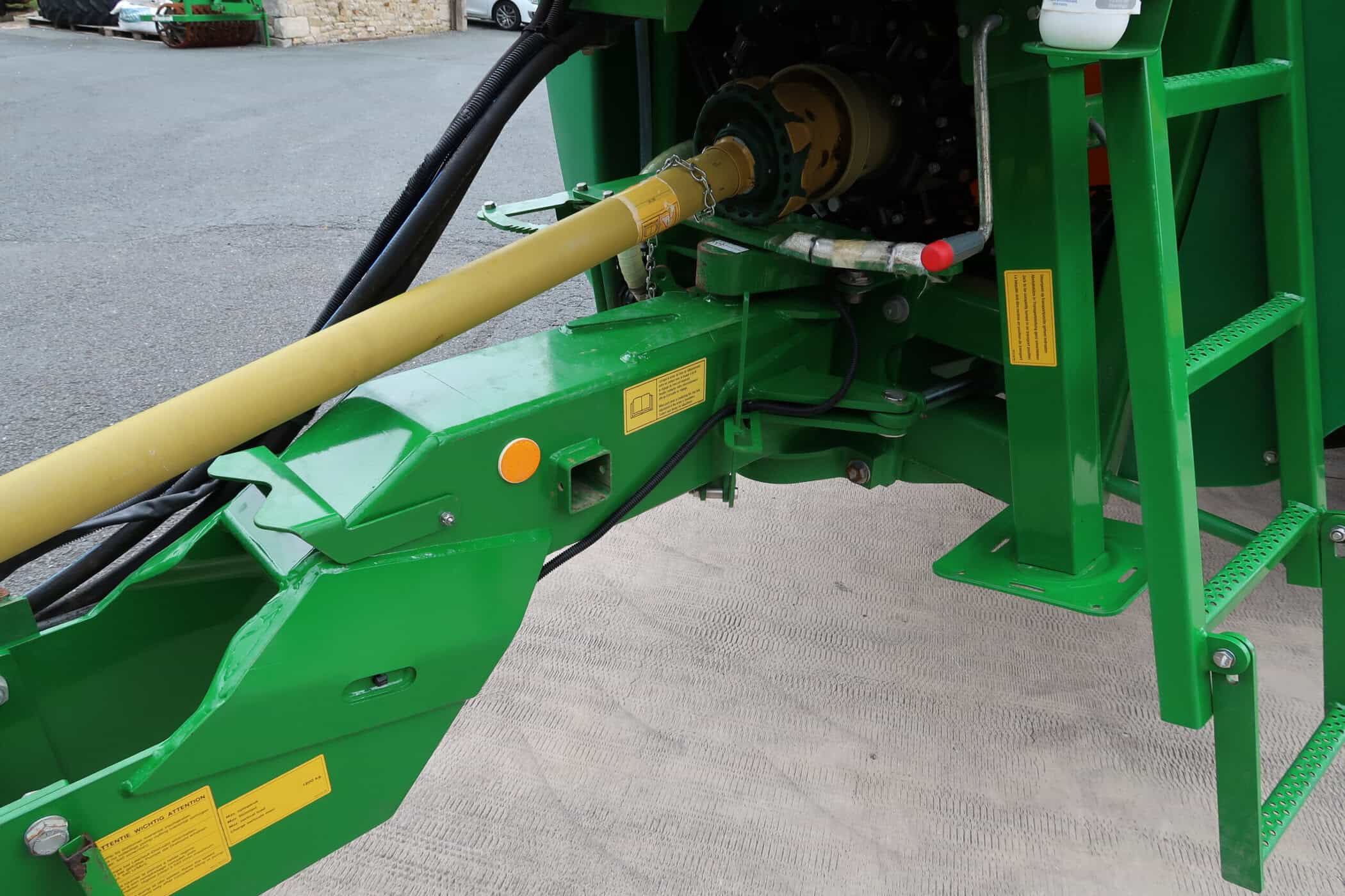 JOHN DEERE M724i - Image 6