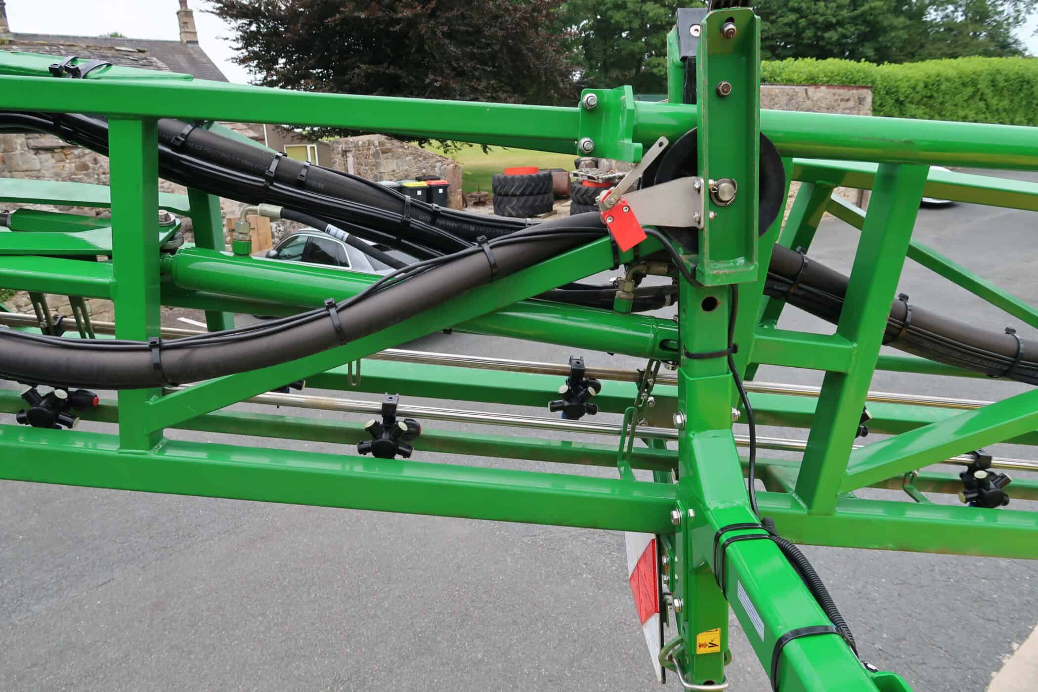 JOHN DEERE M724i - Image 14