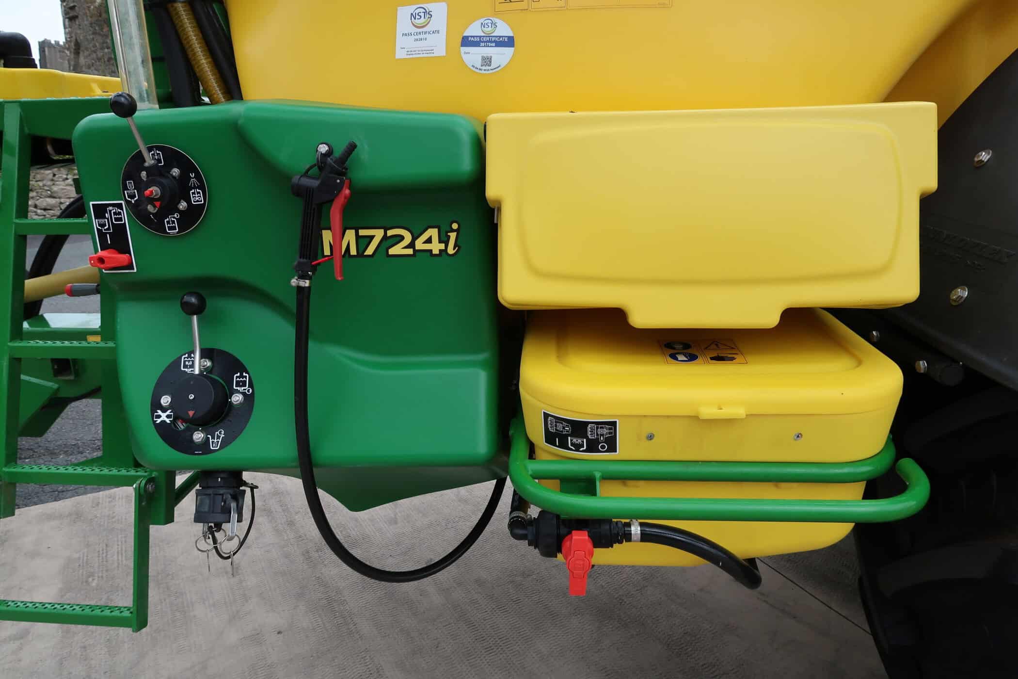 JOHN DEERE M724i - Image 19