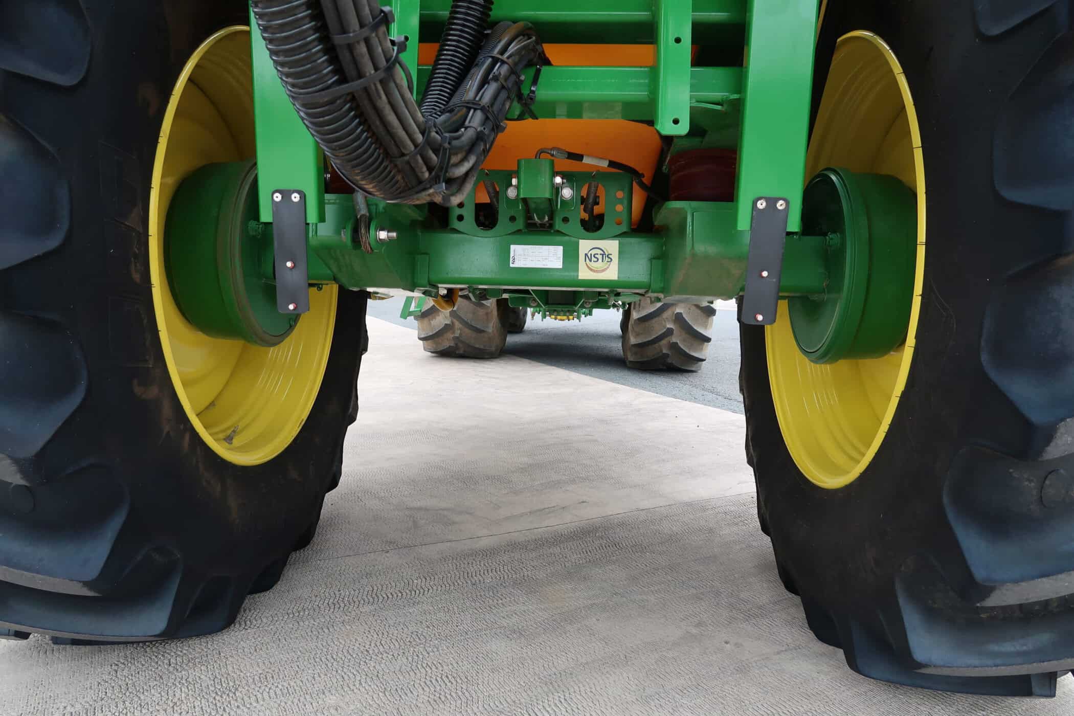 JOHN DEERE M724i - Image 24