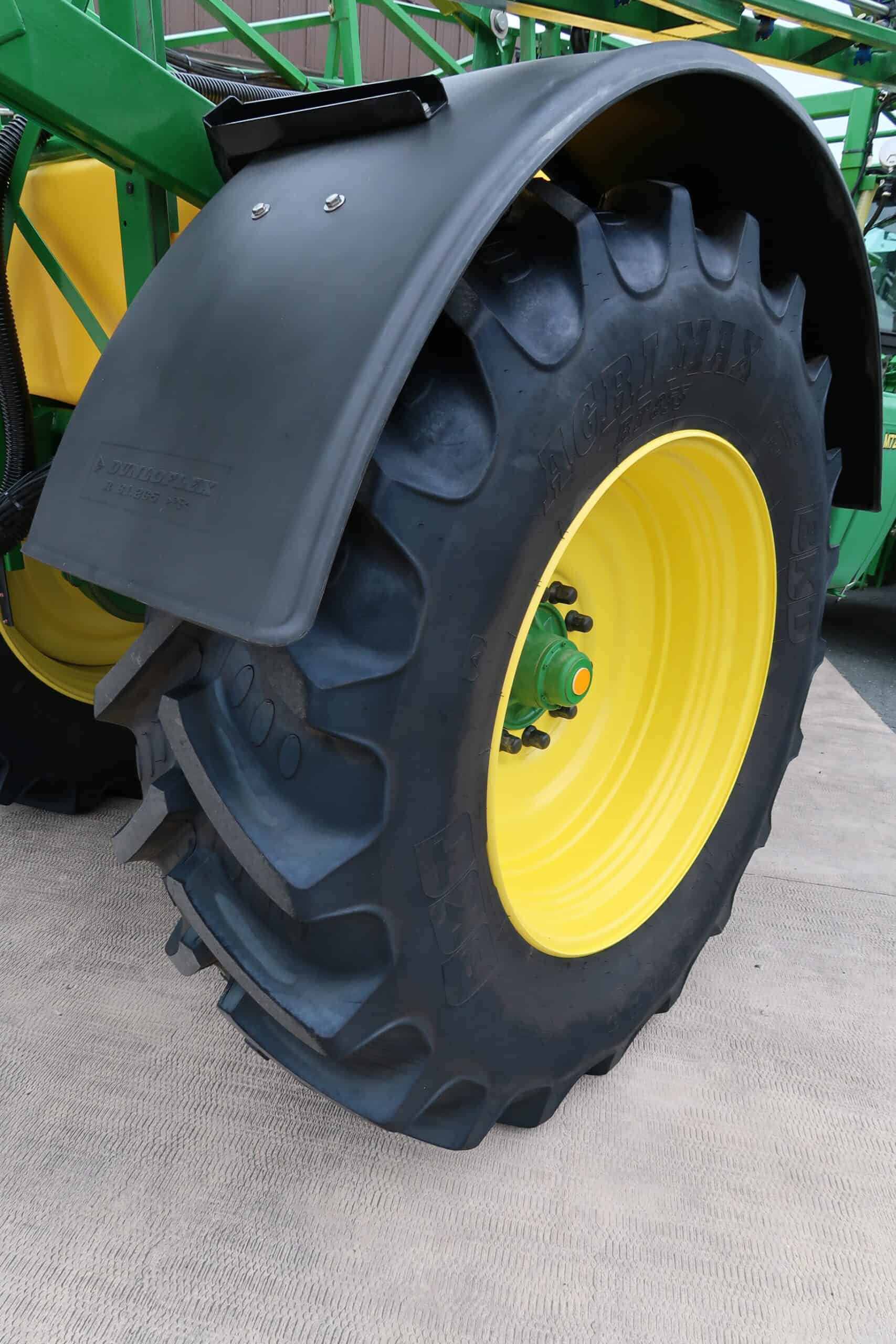 JOHN DEERE M724i - Image 25