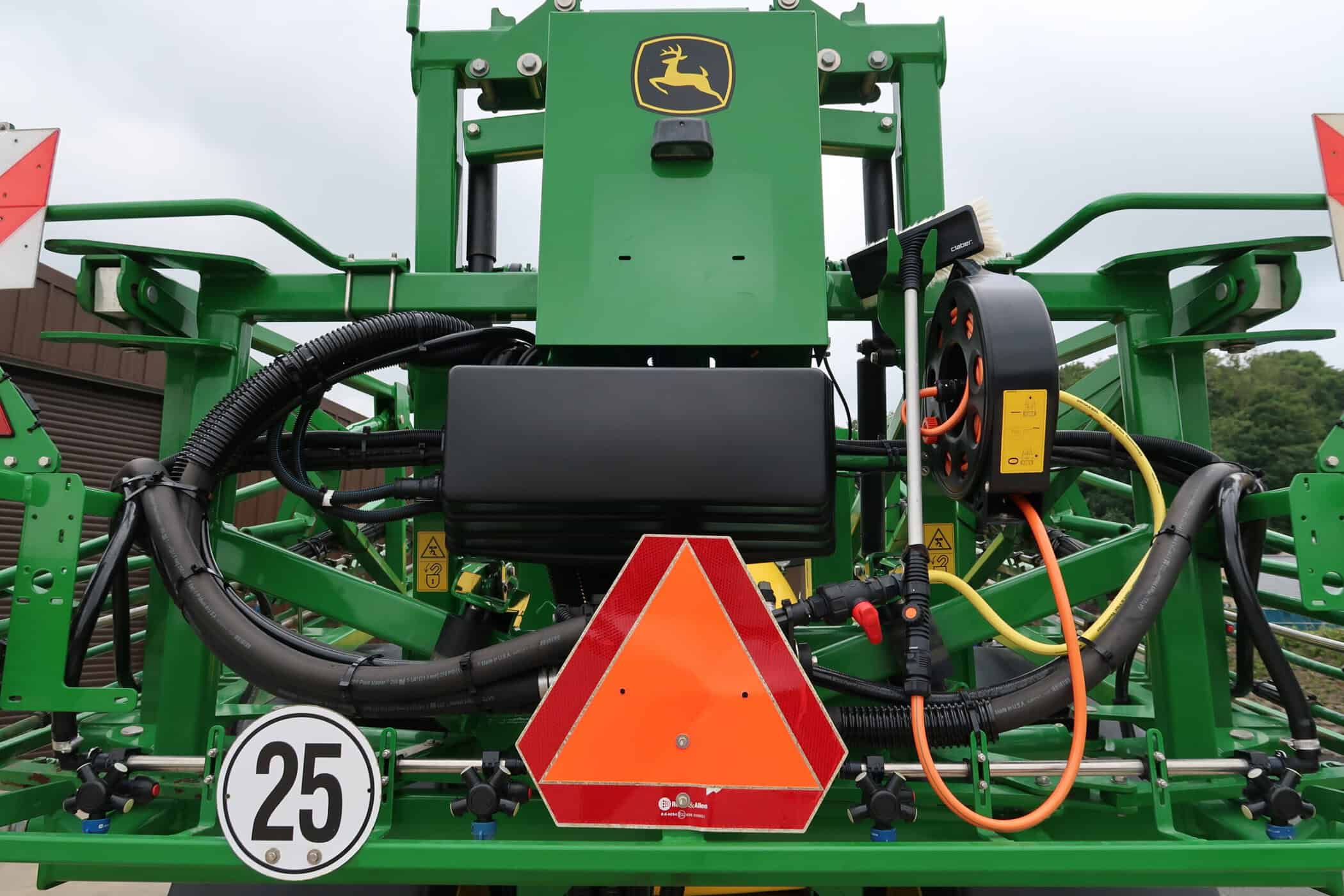 JOHN DEERE M724i - Image 31