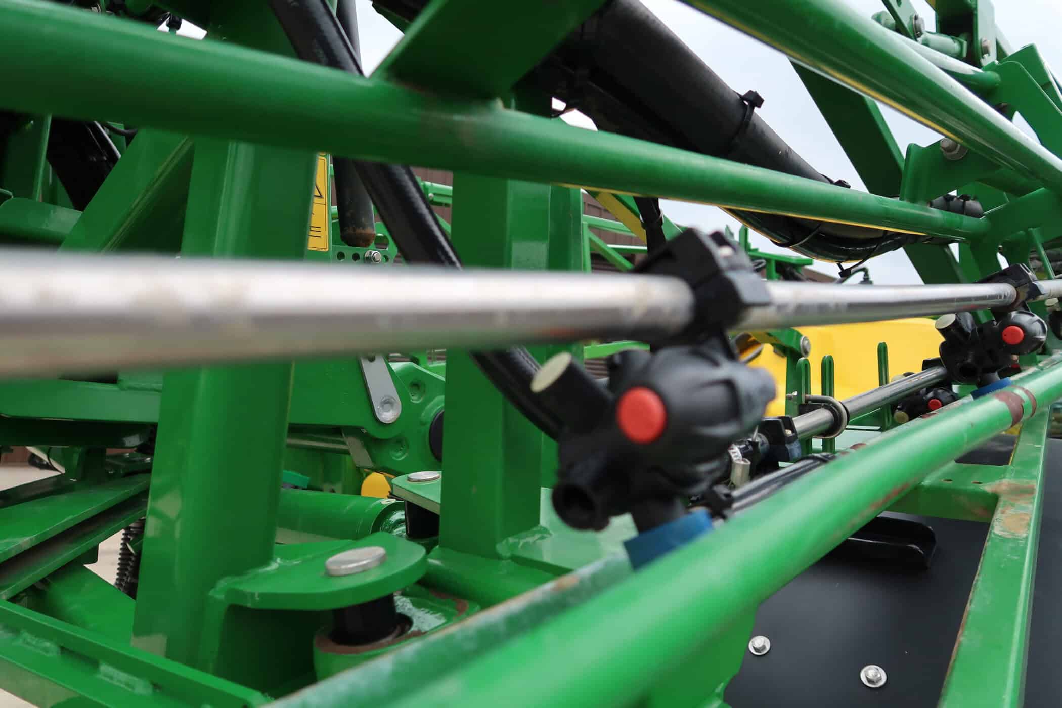 JOHN DEERE M724i - Image 34