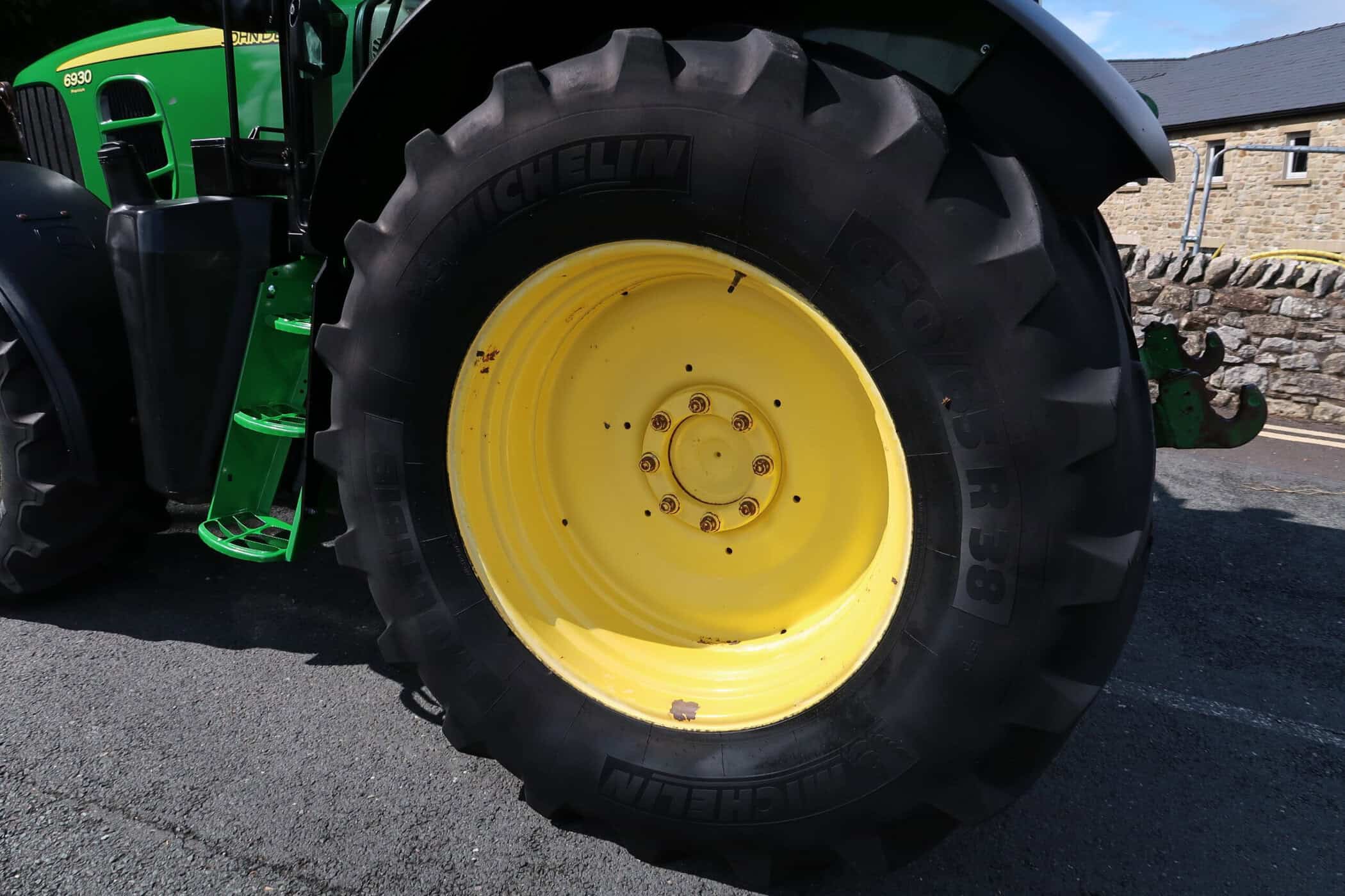 JOHN DEERE 6930 - Image 25