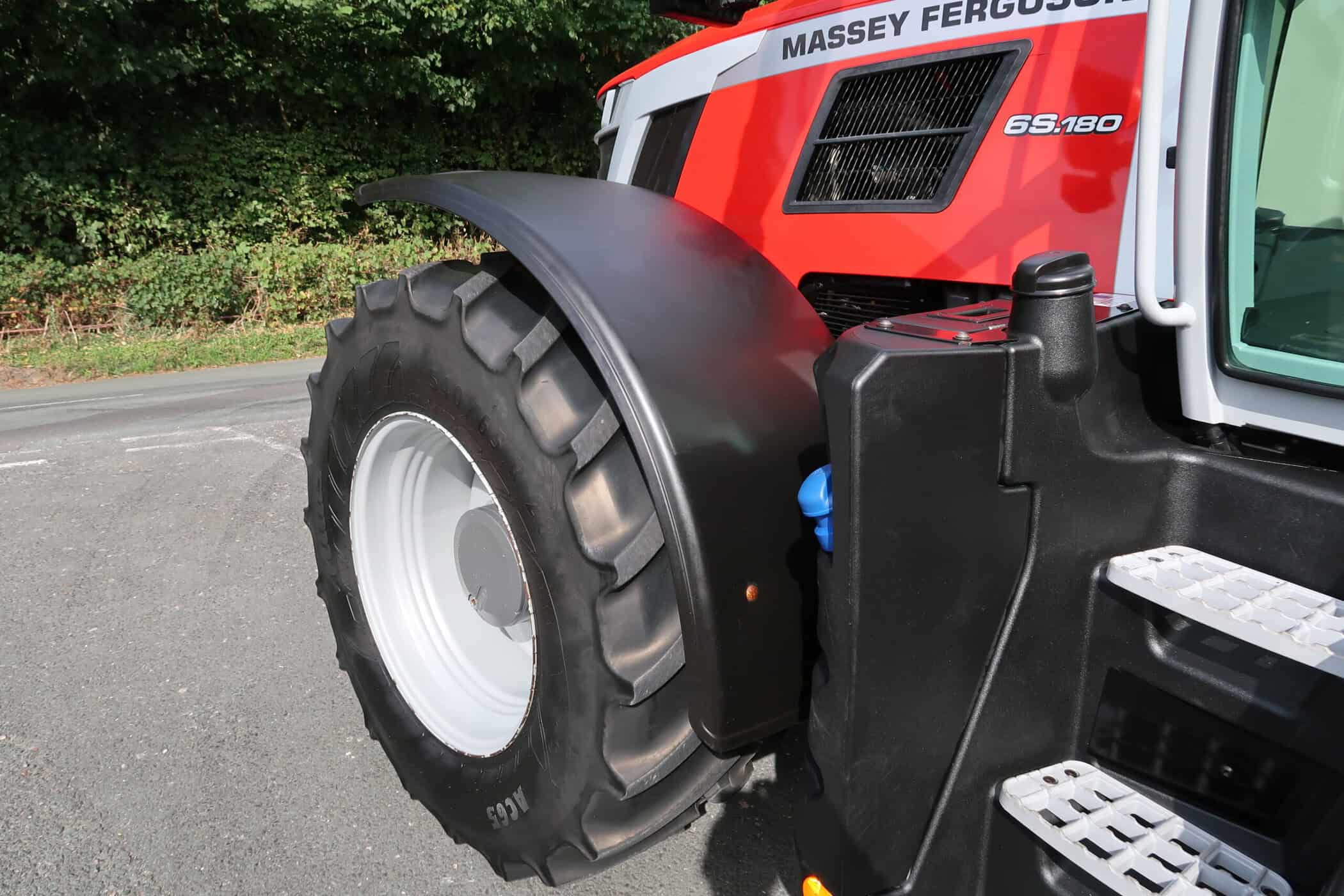 MASSEY FERGUSON 6S.180 - Image 8