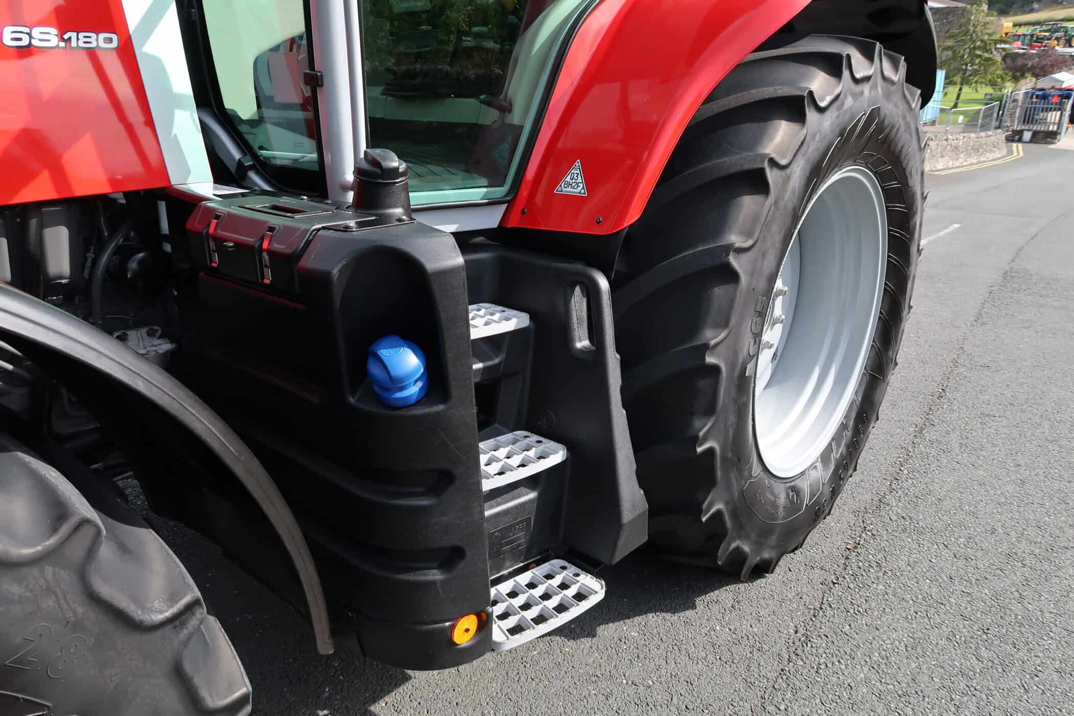 MASSEY FERGUSON 6S.180 - Image 25