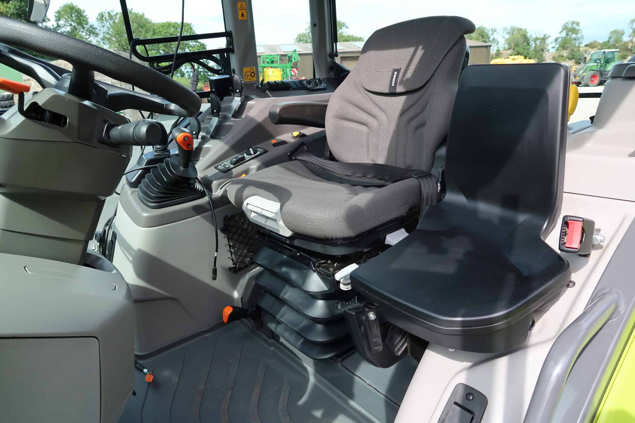 CLAAS AXOS 3.120 - Image 5