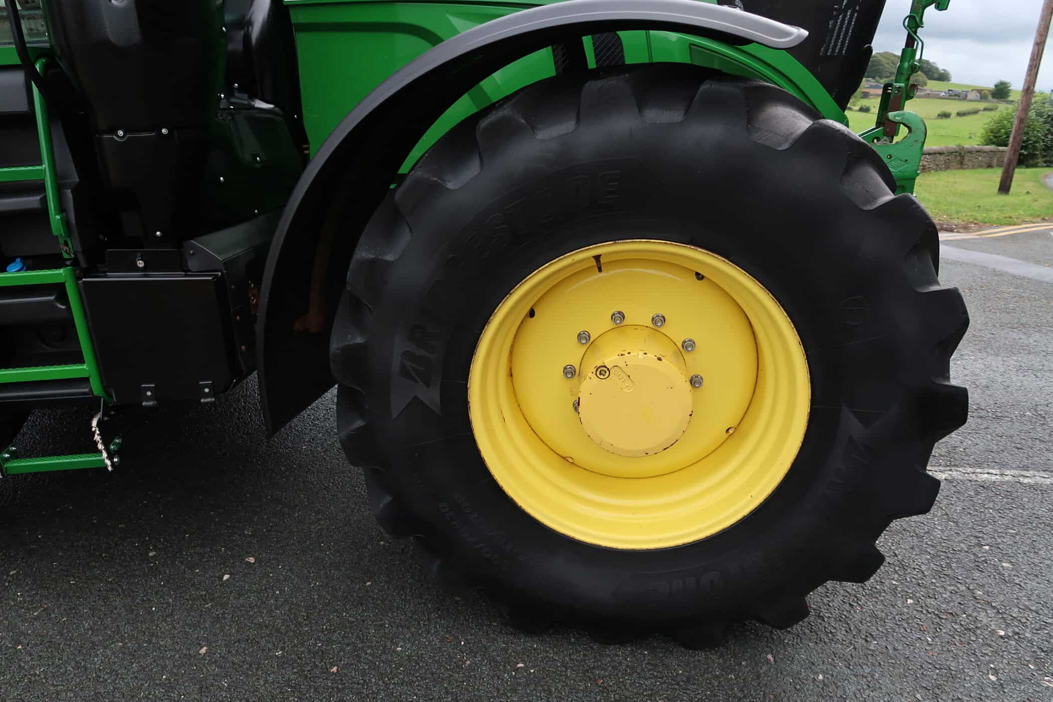 JOHN DEERE 6250R - Image 17
