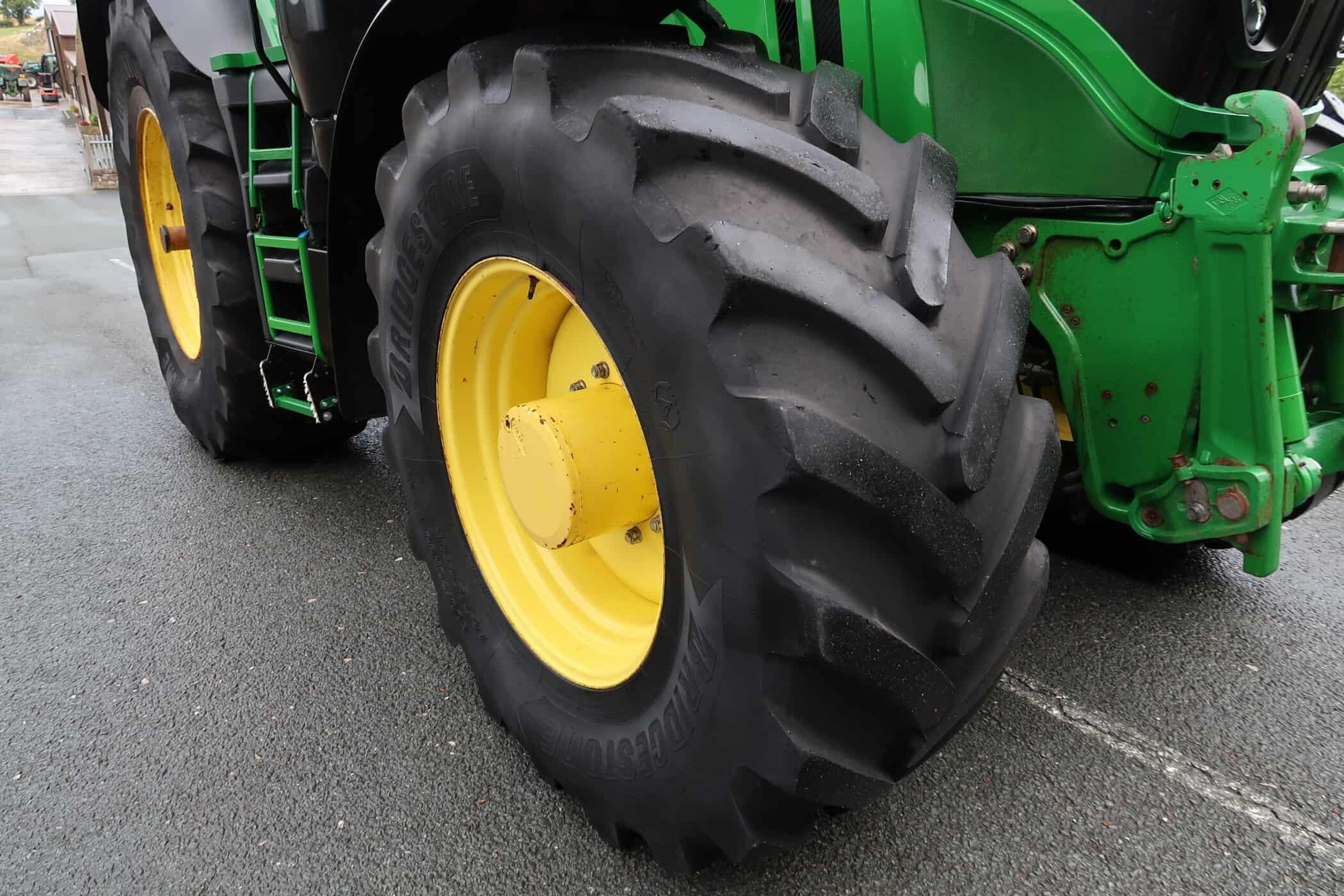 JOHN DEERE 6250R - Image 18