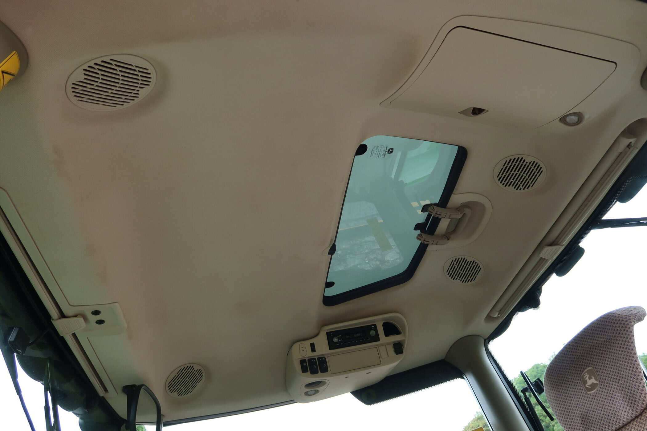 JOHN DEERE 6250R - Image 27