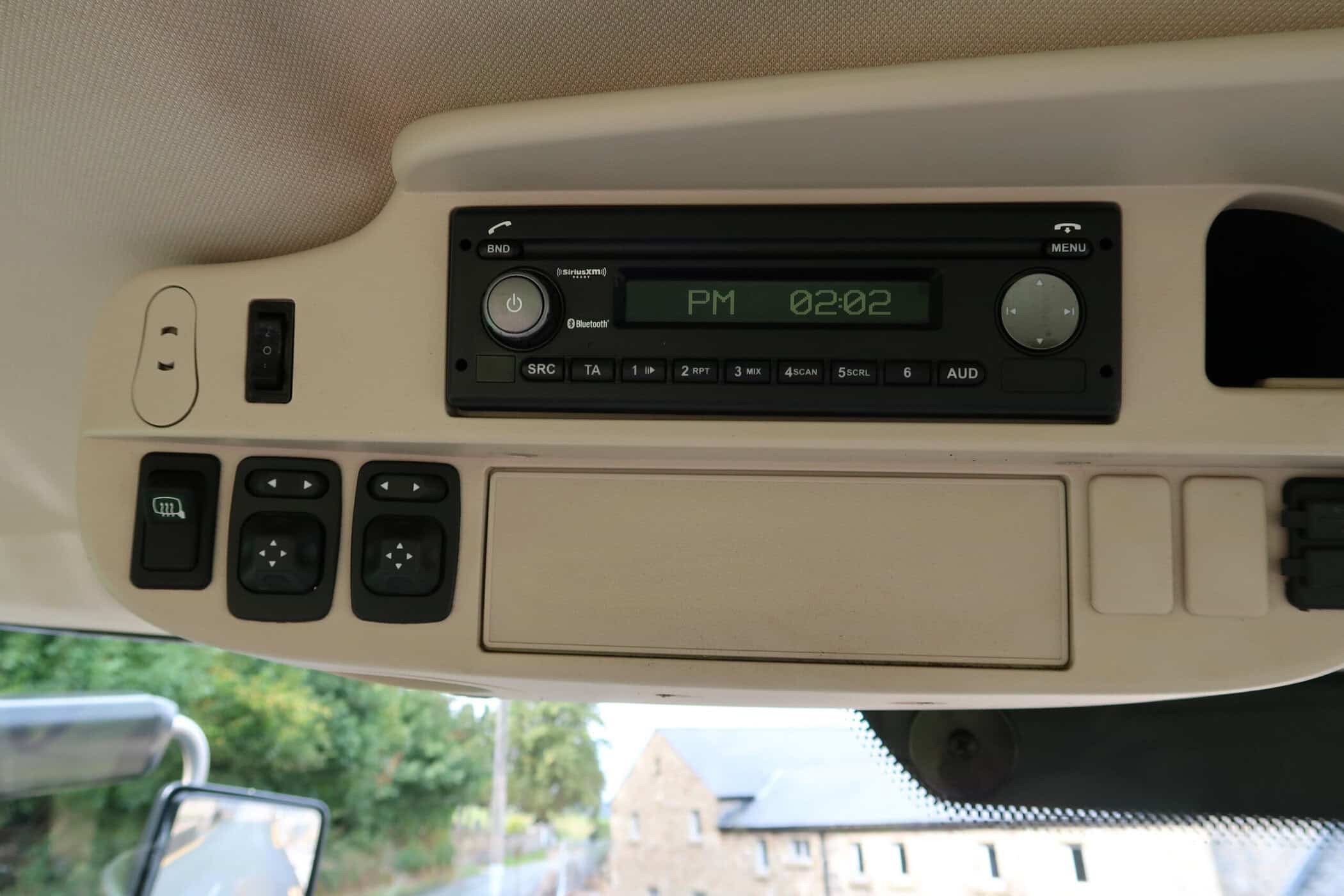 JOHN DEERE 6250R - Image 31