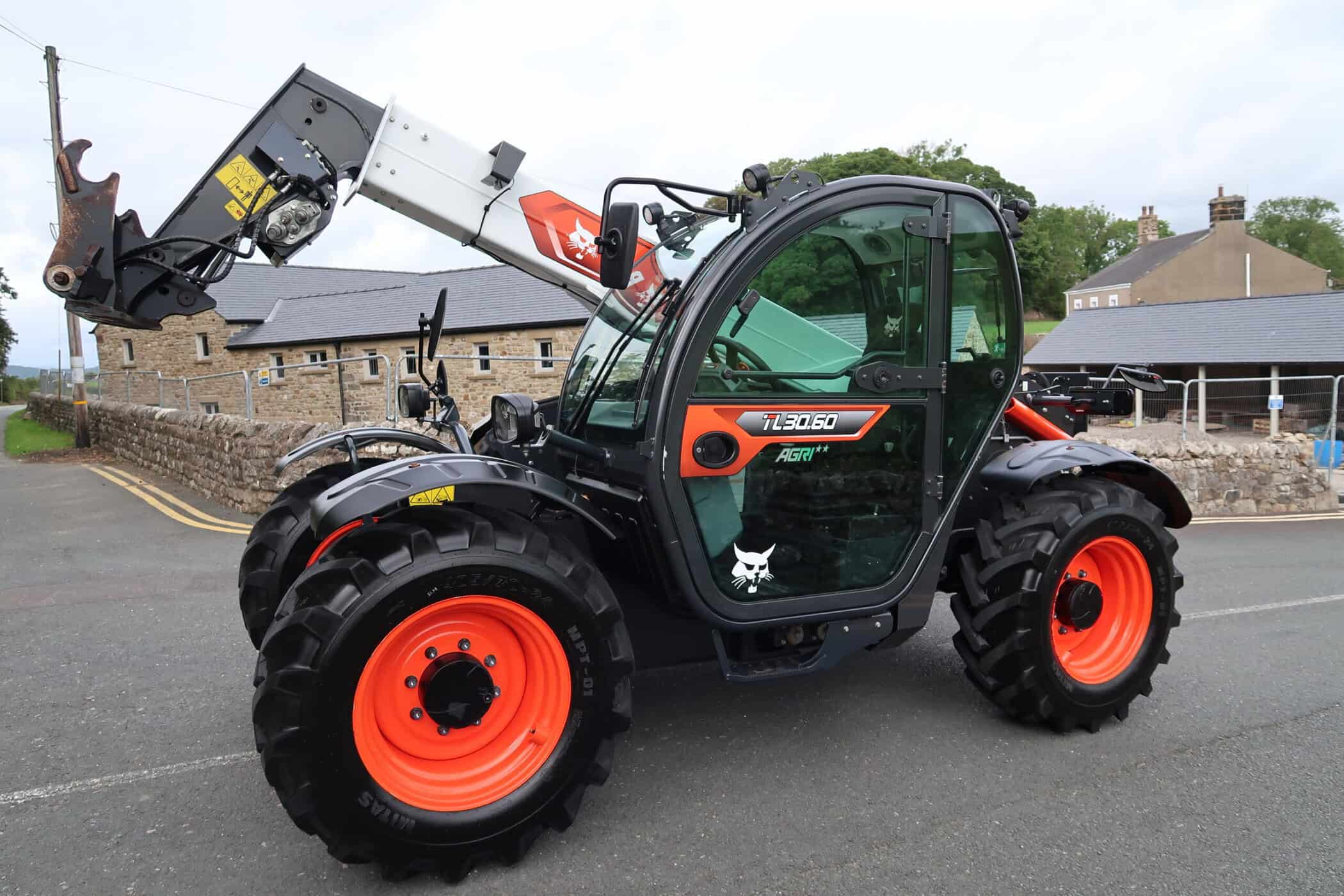 BOBCAT TL 30.60 Agri ** - Image 6