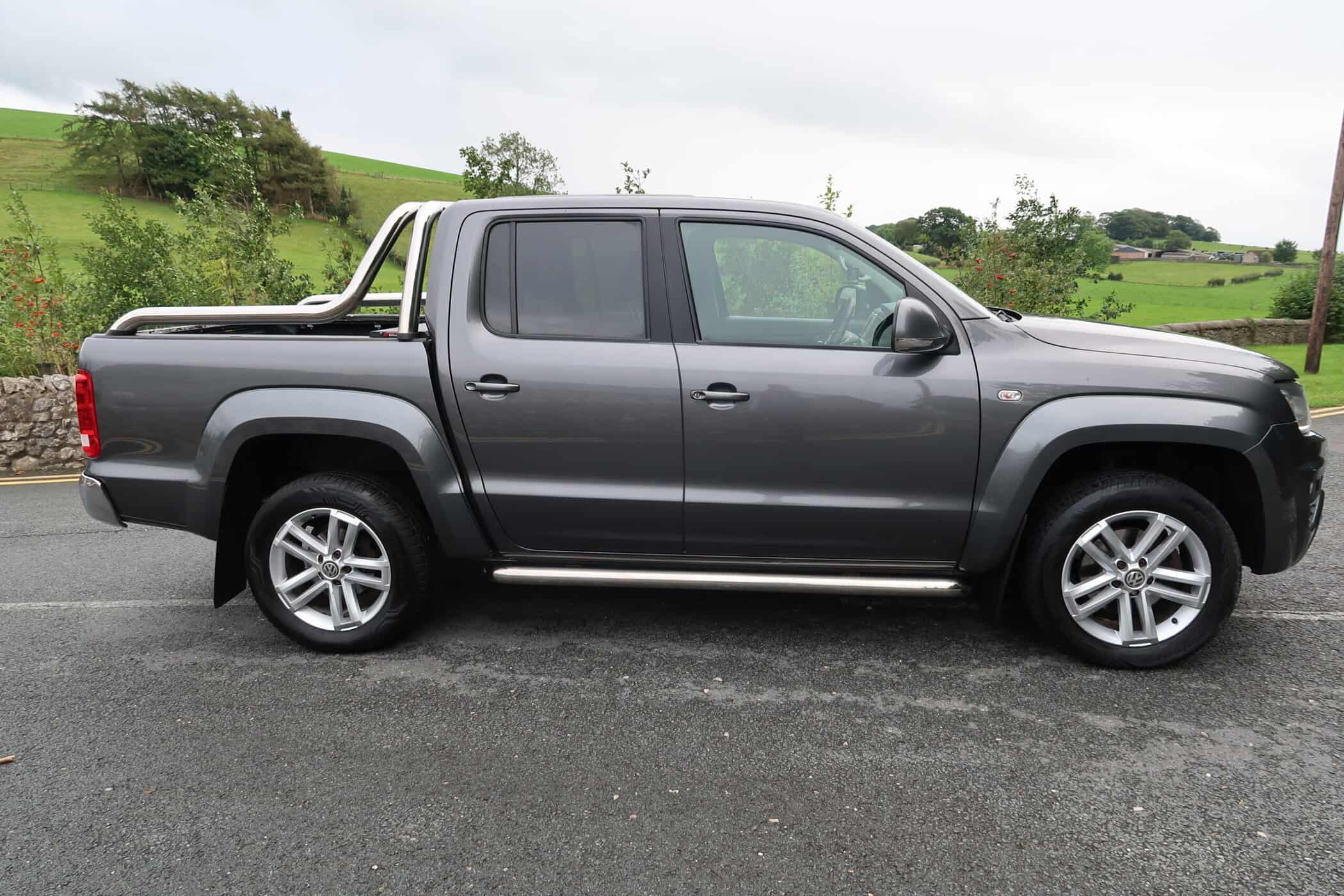 VOLKSWAGEN AMAROK - Image 5
