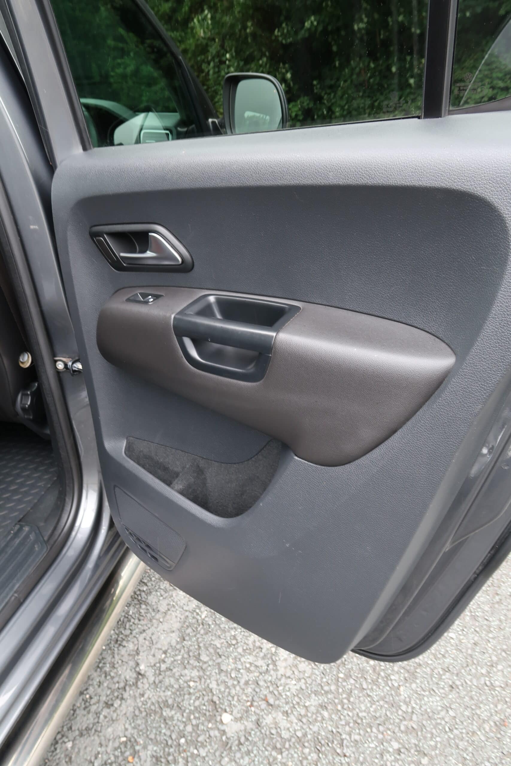 VOLKSWAGEN AMAROK - Image 22