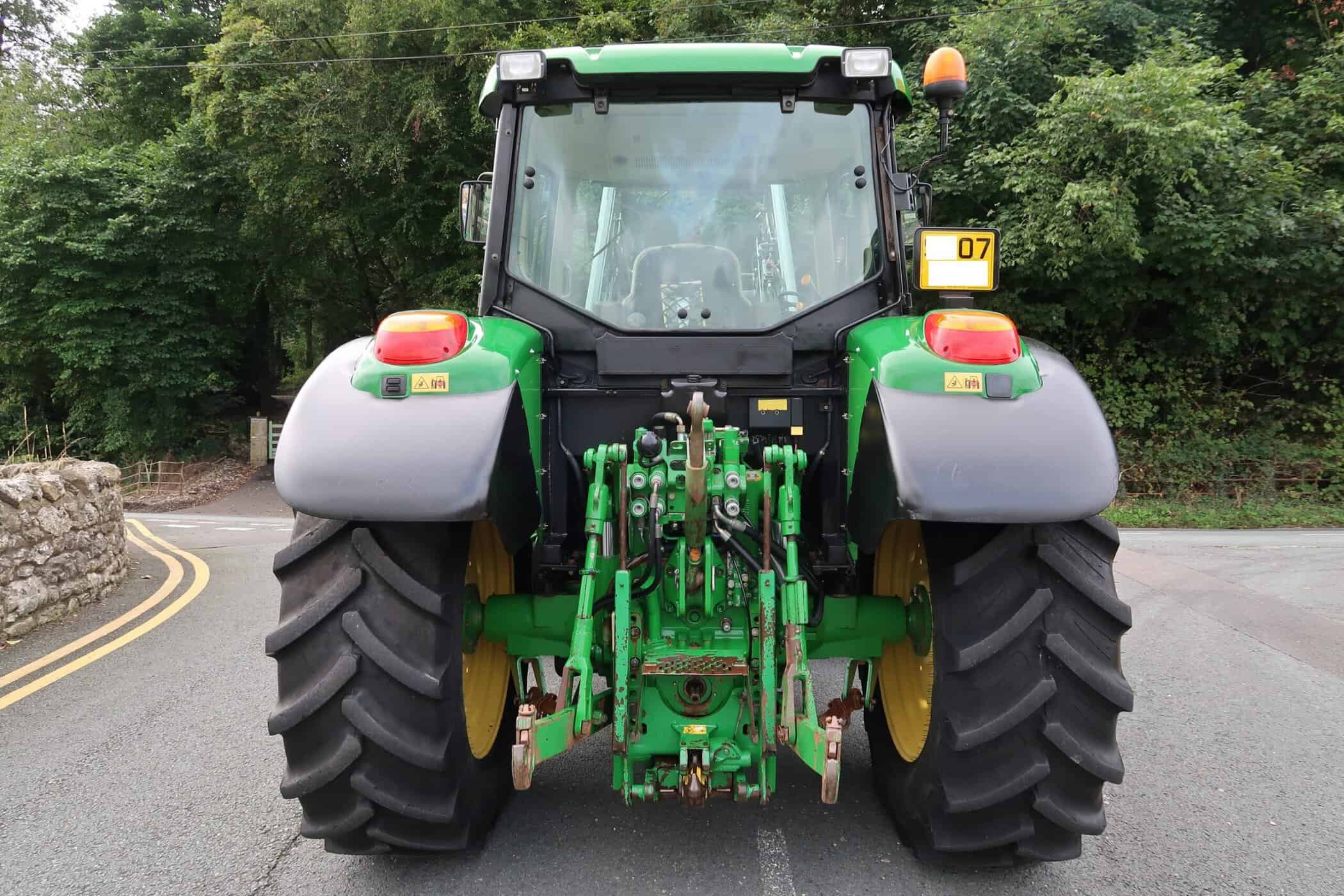 JOHN DEERE 6320 - Image 3