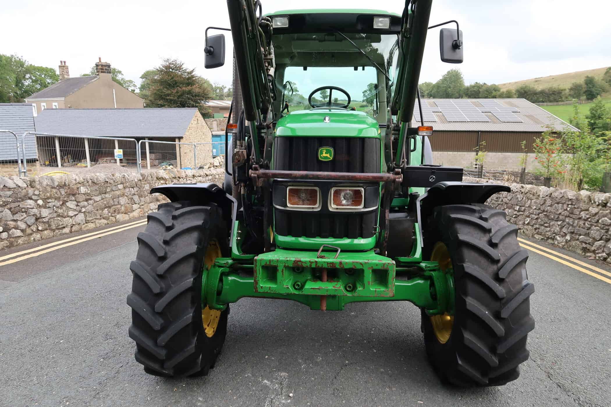 JOHN DEERE 6320 - Image 7