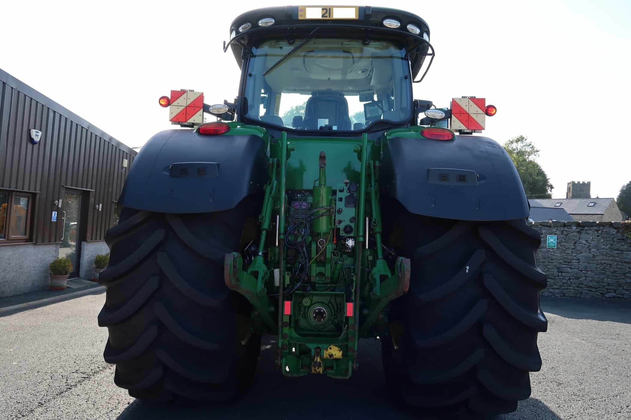 JOHN DEERE 8400R - Image 3