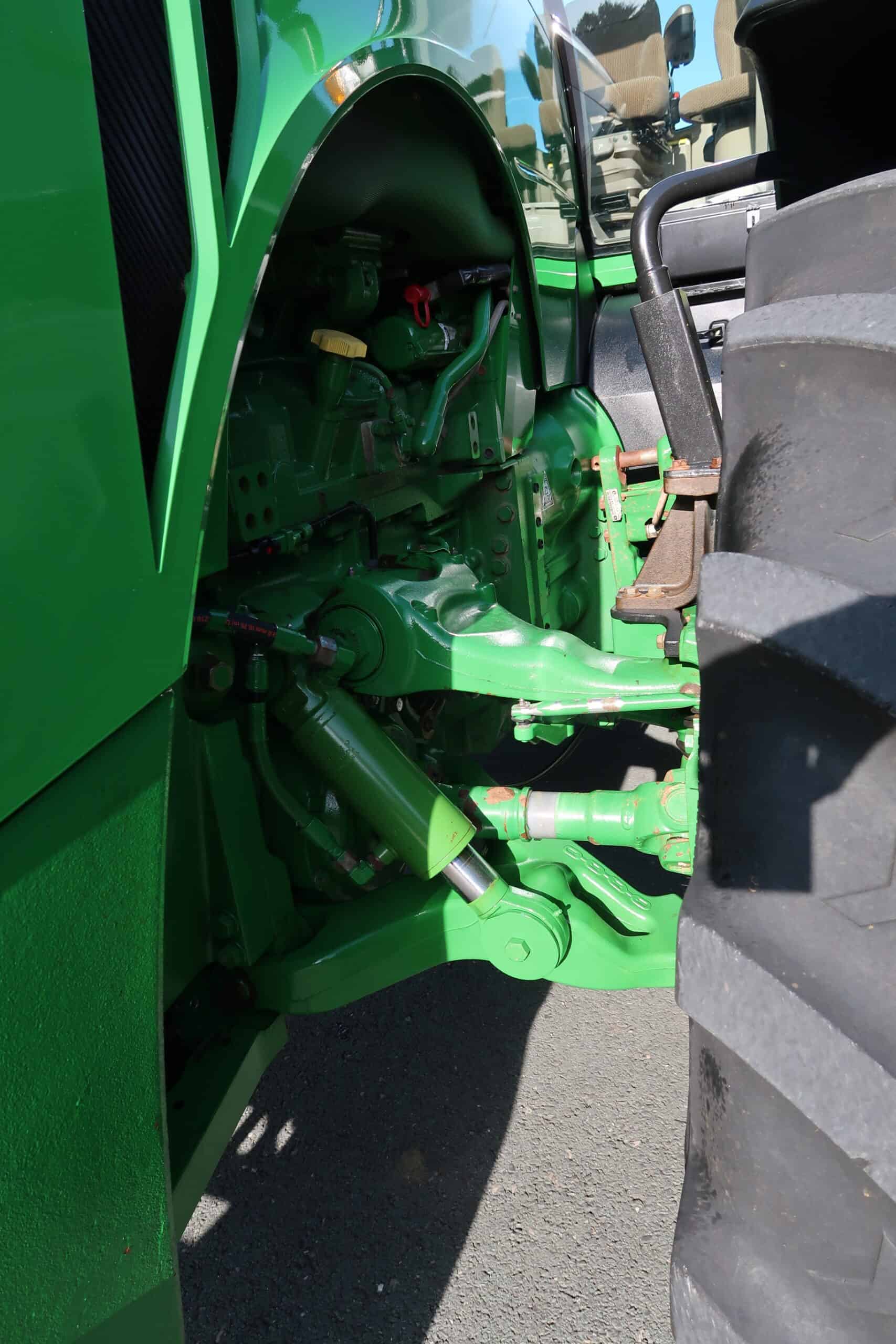 JOHN DEERE 8400R - Image 9