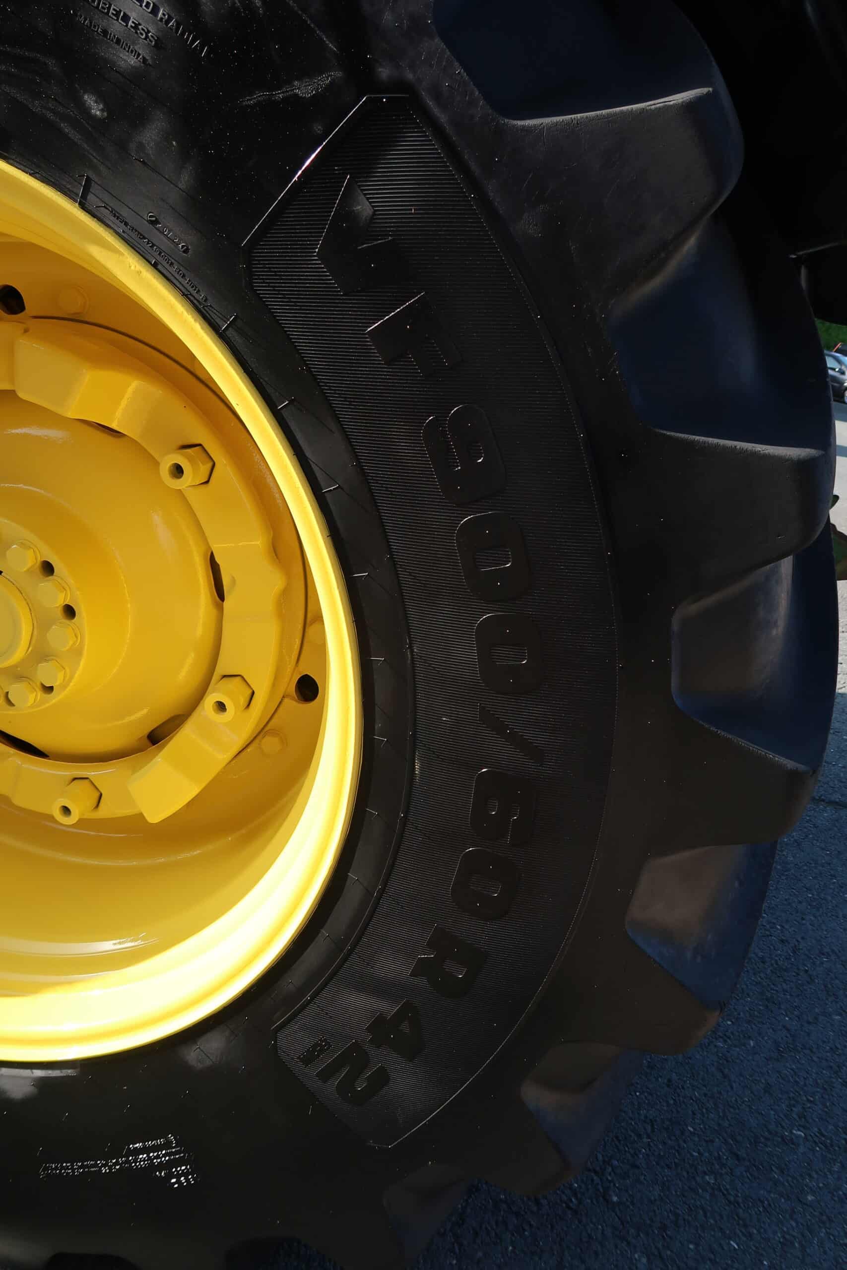 JOHN DEERE 8400R - Image 24
