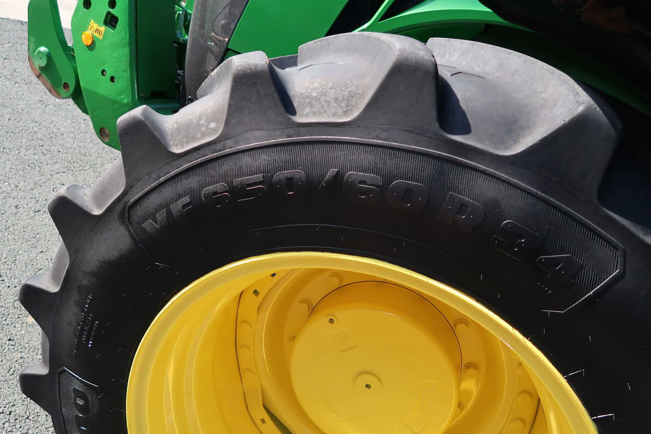 JOHN DEERE 8400R - Image 40