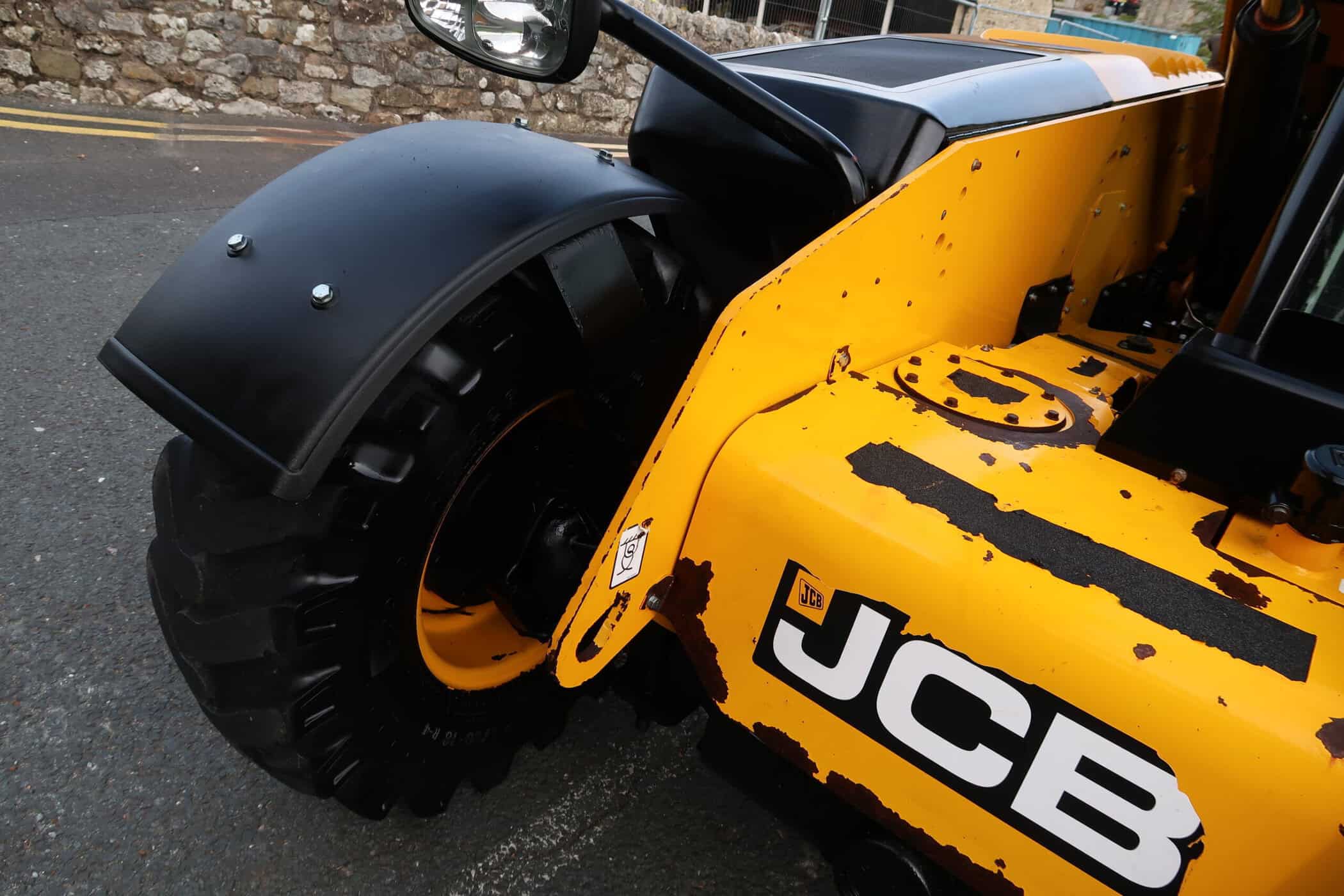 JCB 525-60 Agri Plus - Image 18