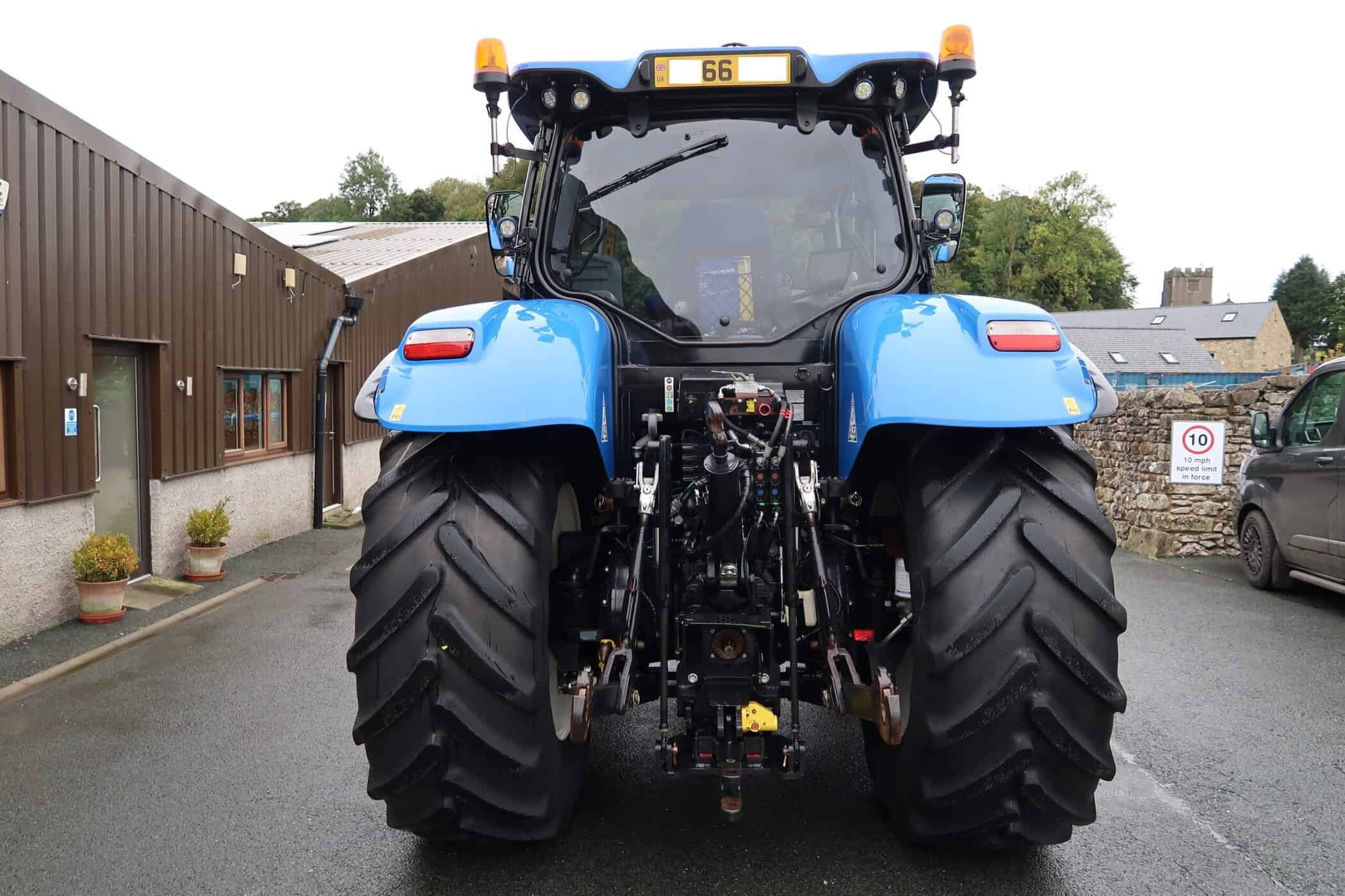 NEW HOLLAND T7.210 - Image 3