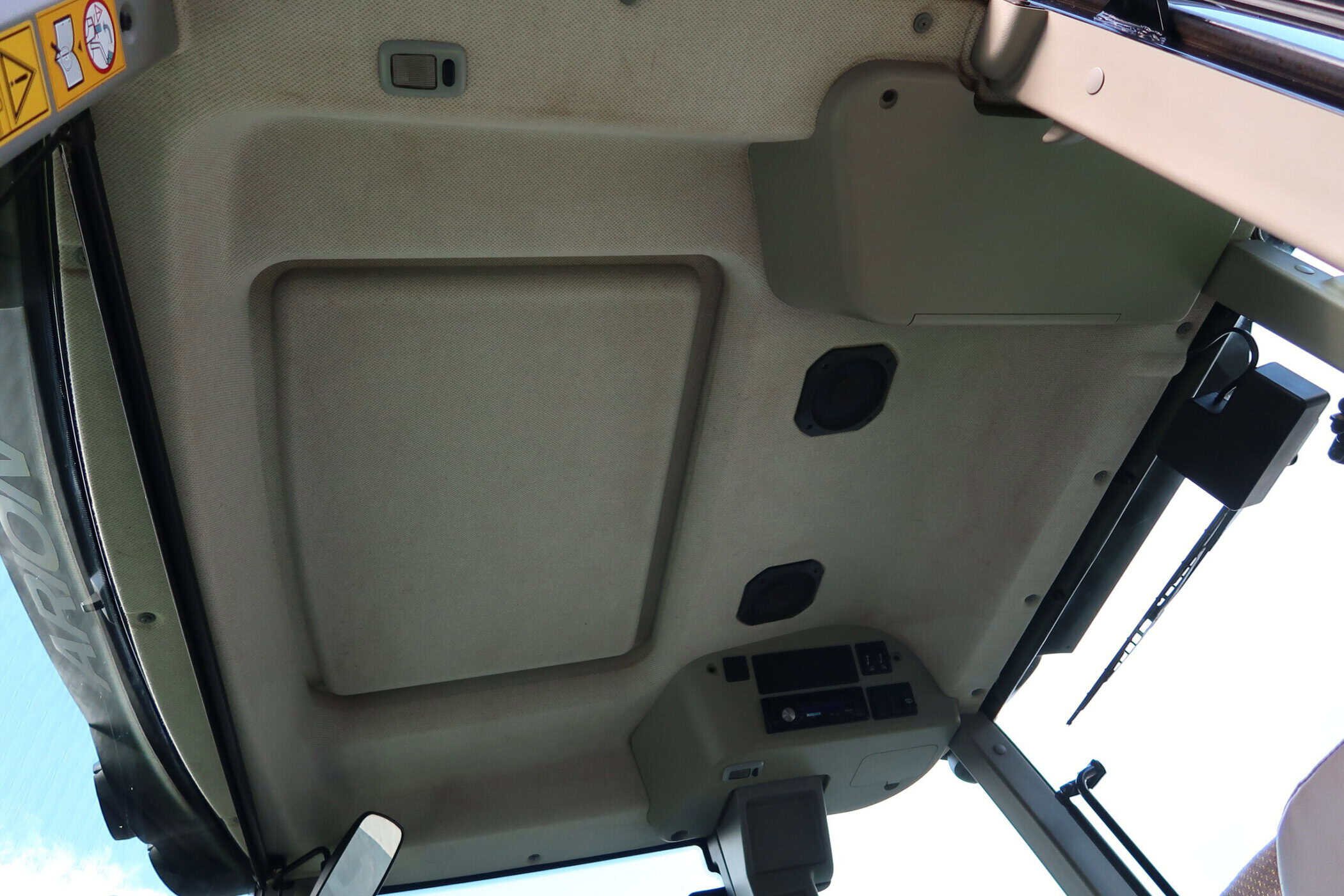 CLAAS ARION 620C - Image 6