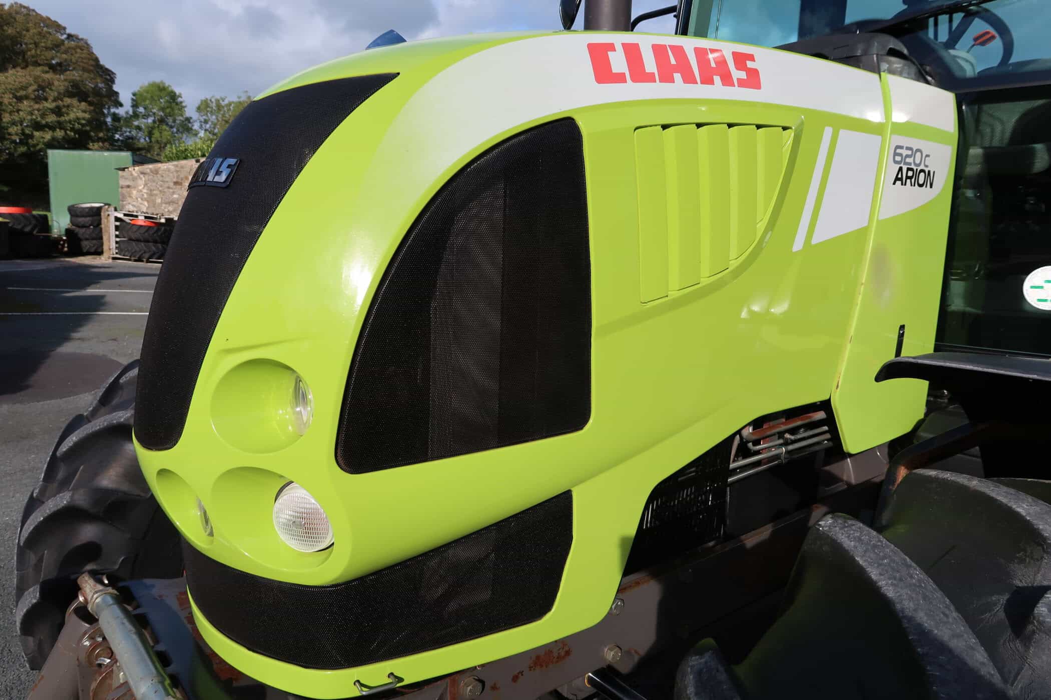 CLAAS ARION 620C - Image 16